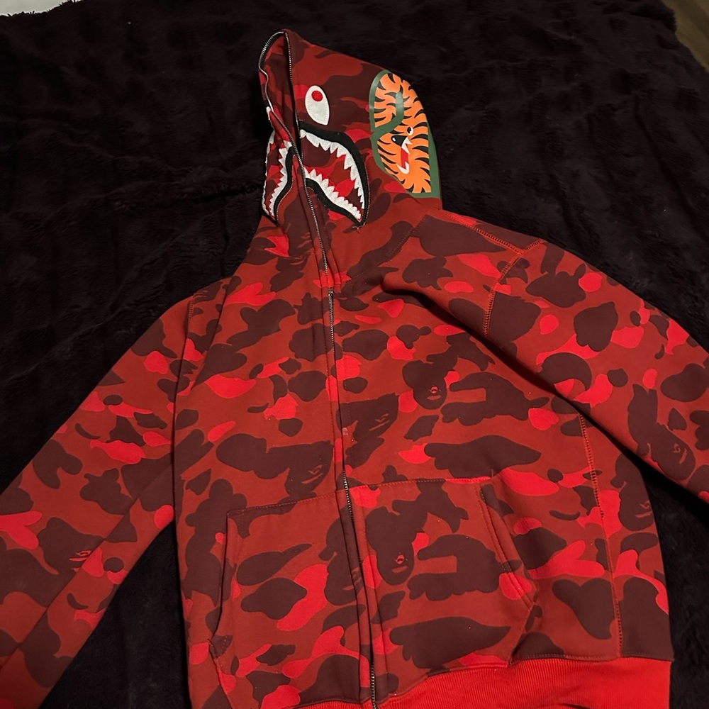 bape hoodie